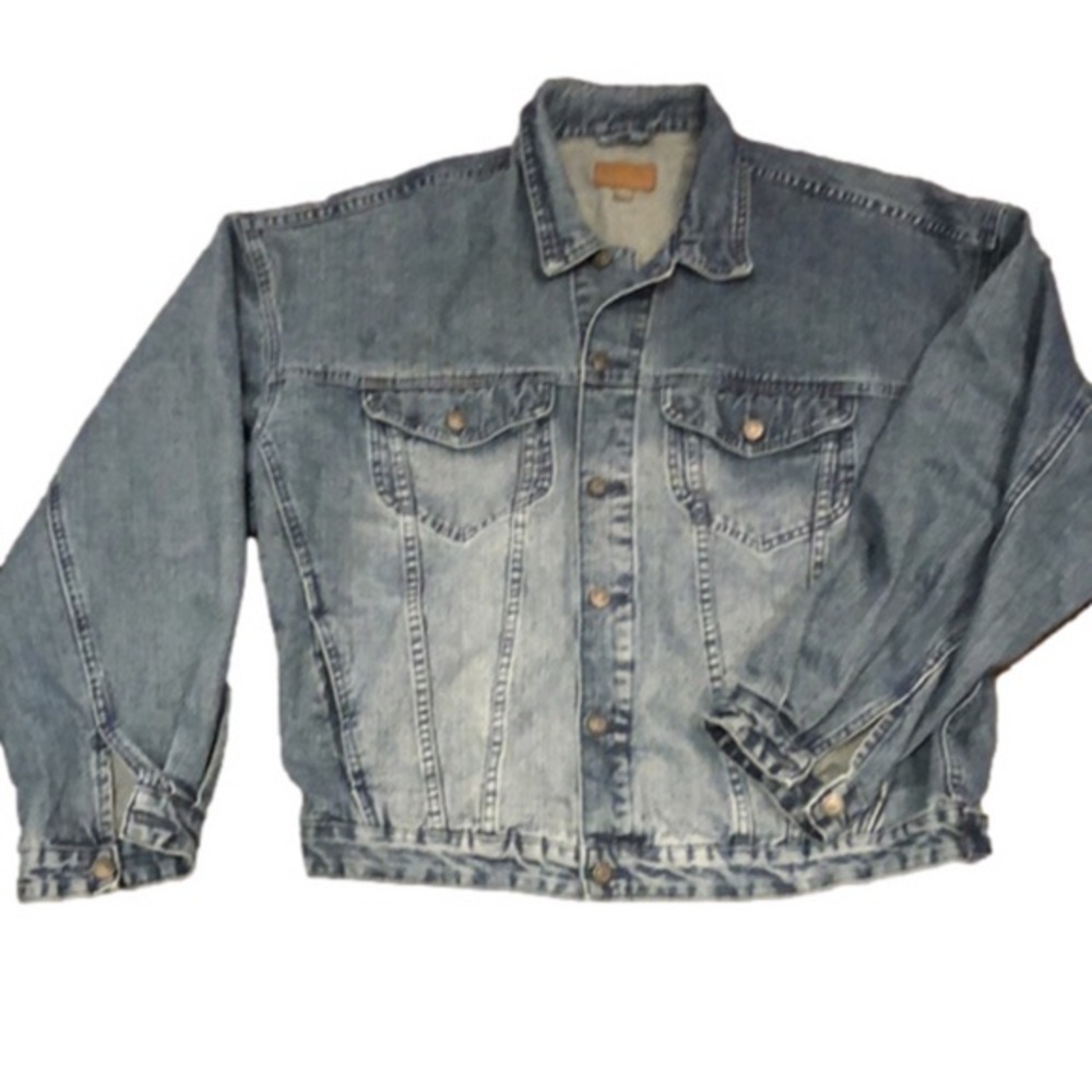 ASOS blue denim jean jacket. Like !